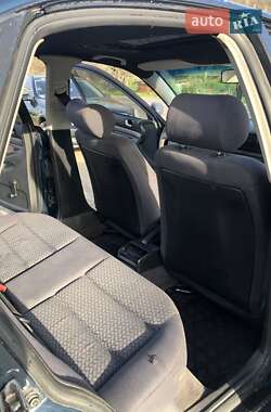 Седан Audi A4 1995 в Косове