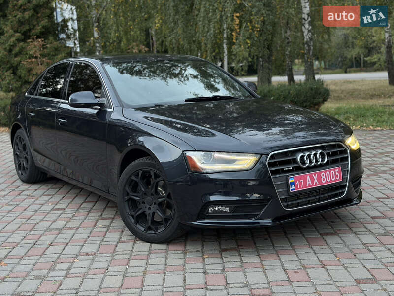 Седан Audi A4 2013 в Лубнах