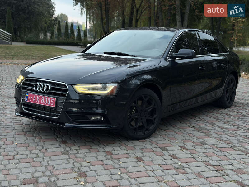 Седан Audi A4 2013 в Лубнах