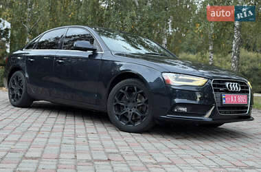 Седан Audi A4 2013 в 