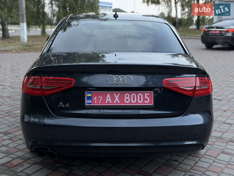 Седан Audi A4 2013 в Лубнах