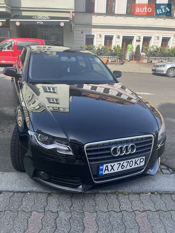Audi A4 2011