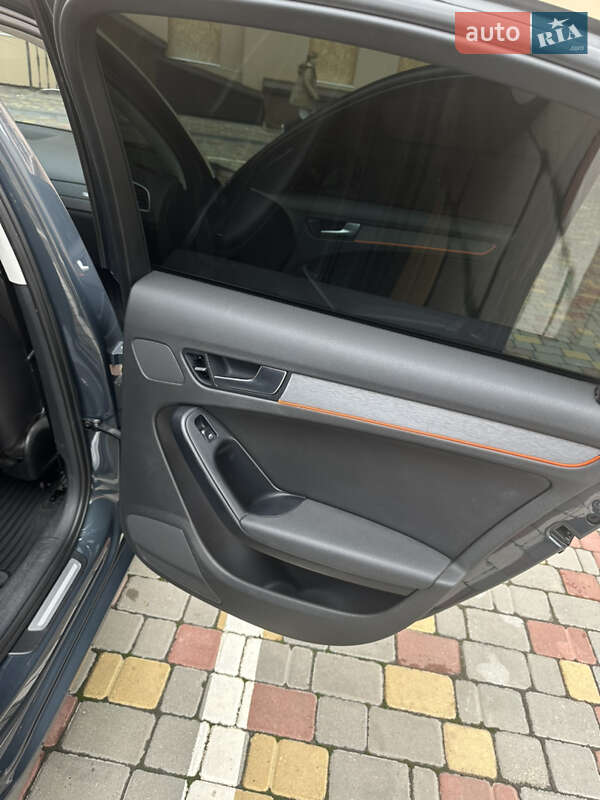 Седан Audi A4 2008 в Одессе