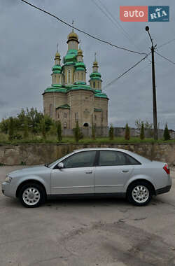 Седан Audi A4 2003 в 