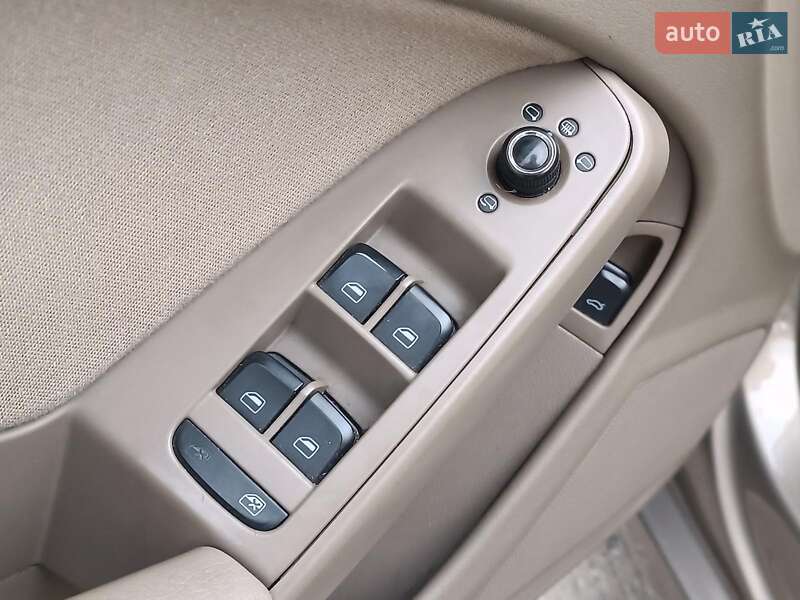 Седан Audi A4 2008 в Харкові