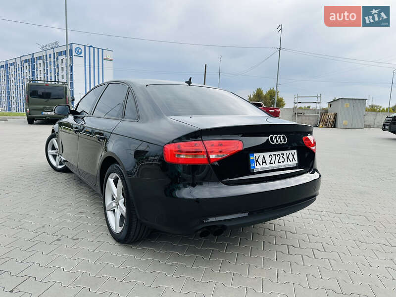 Седан Audi A4 2013 в Киеве