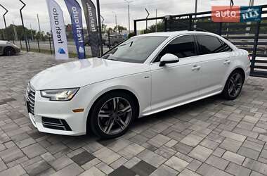 Седан Audi A4 2018 в 