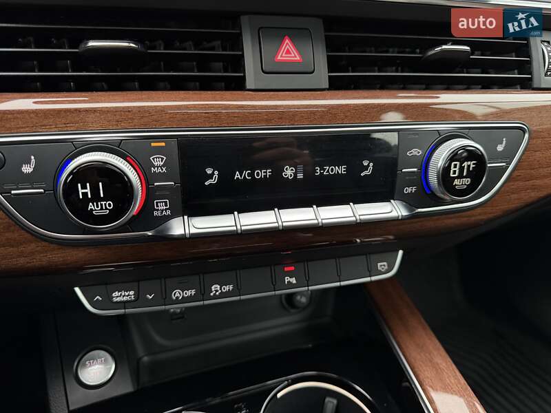 Седан Audi A4 2021 в Львові