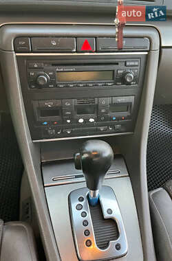 Универсал Audi A4 2003 в 
