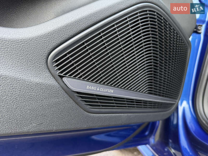 Универсал Audi A4 2016 в Днепре