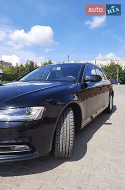Универсал Audi A4 2013 в 