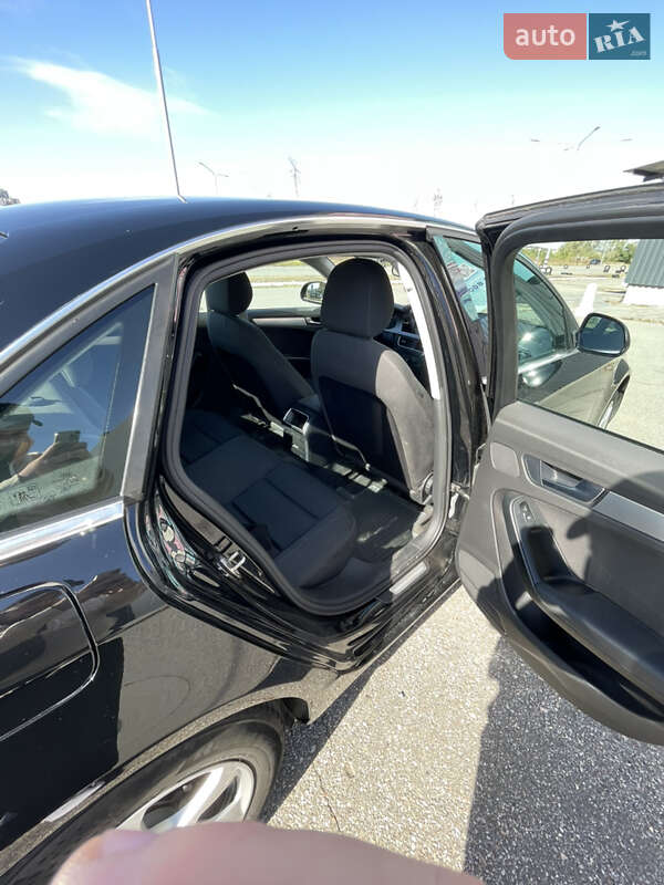 Седан Audi A4 2008 в Харькове