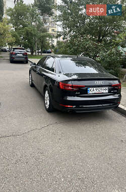 Седан Audi A4 2016 в 