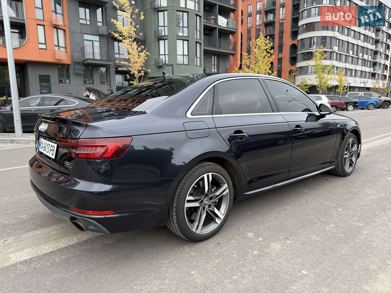 Седан Audi A4 2018 в Киеве