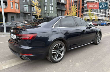 Седан Audi A4 2018 в 
