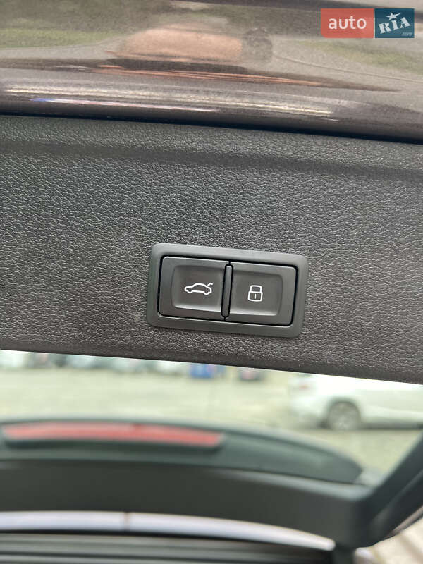 Универсал Audi A4 2018 в Киеве