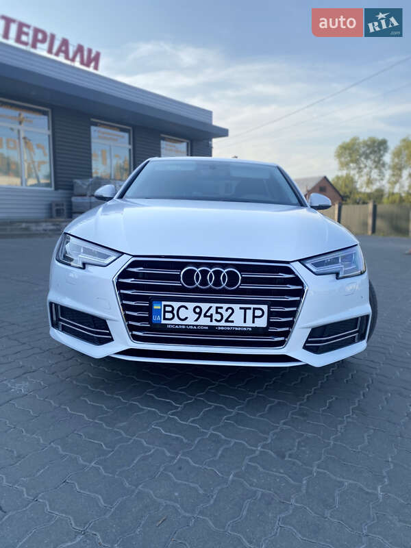 Седан Audi A4 2016 в Львове
