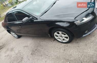 Седан Audi A4 2009 в 