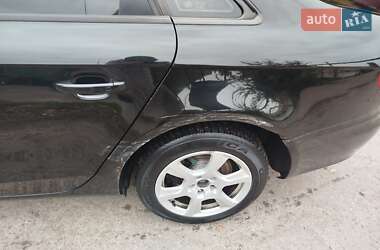 Седан Audi A4 2009 в 