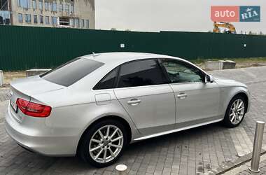 Седан Audi A4 2013 в 