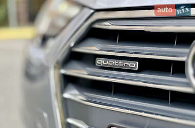 Седан Audi A4 2017 в 