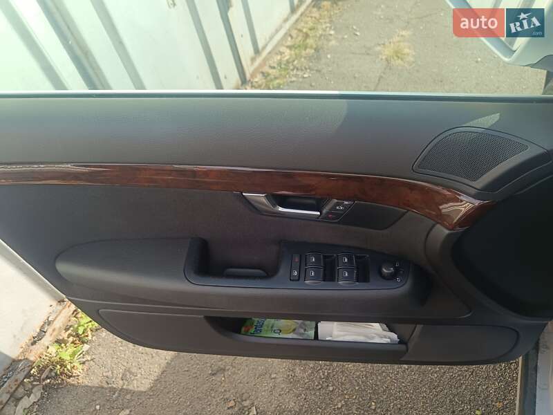 Седан Audi A4 2007 в Киеве