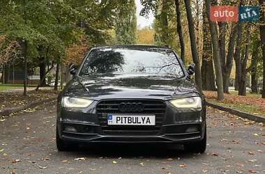 Универсал Audi A4 2015 в Киеве