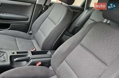 Универсал Audi A4 2004 в 