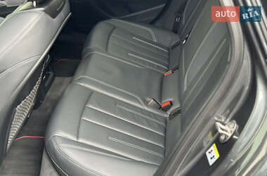 Универсал Audi A4 2022 в 