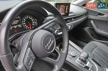 Седан Audi A4 2016 в 