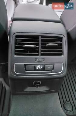 Седан Audi A4 2016 в 