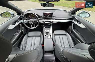 Седан Audi A4 2018 в 