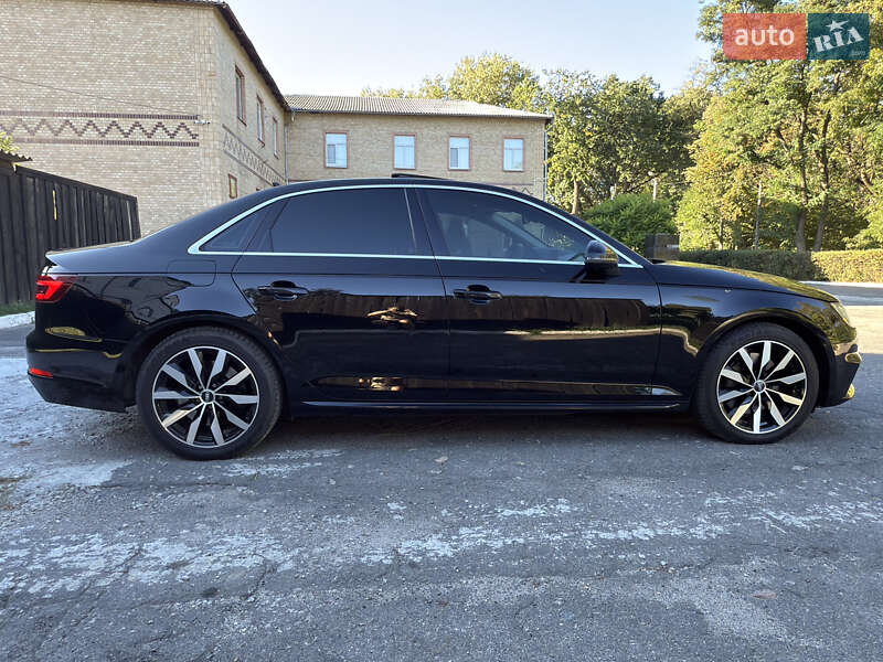 Седан Audi A4 2018 в Киеве фото 11 Седан Audi A4 2018 в Киеве