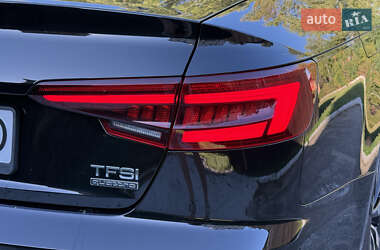 Седан Audi A4 2018 в 