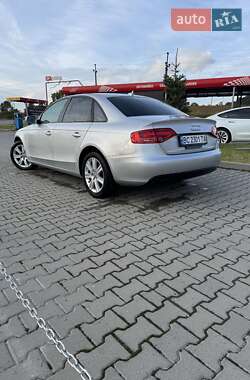 Седан Audi A4 2010 в 