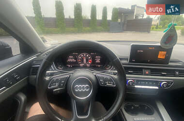Седан Audi A4 2016 в 