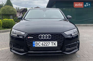 Седан Audi A4 2016 в 
