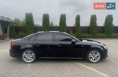 Седан Audi A4 2016 в 