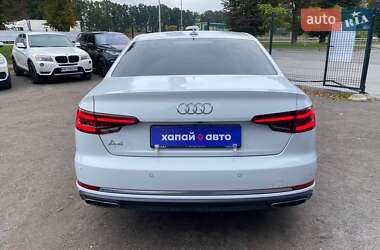 Седан Audi A4 2018 в 