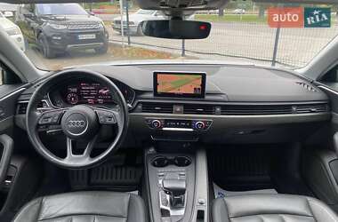 Седан Audi A4 2018 в 