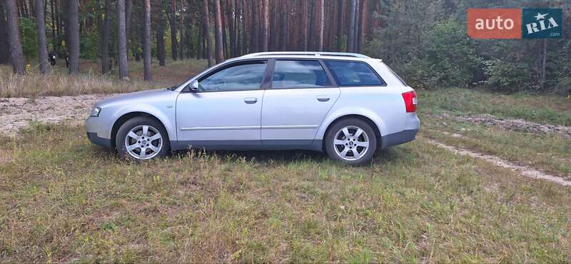 Универсал Audi A4 2003 в Першотравенске