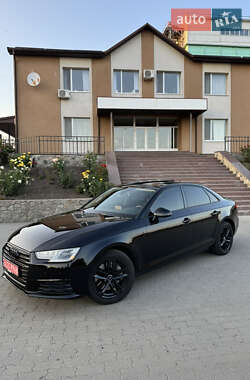 Седан Audi A4 2017 в 