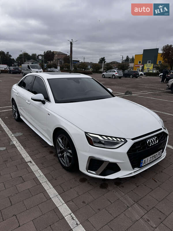 Седан Audi A4 2022 в Житомире