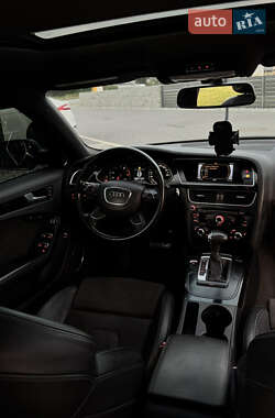 Седан Audi A4 2012 в 