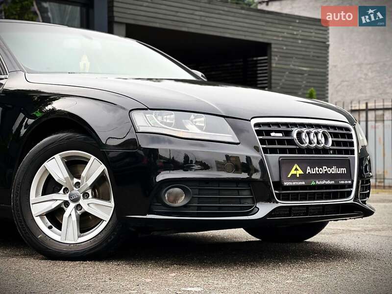Седан Audi A4 2008 в Киеве