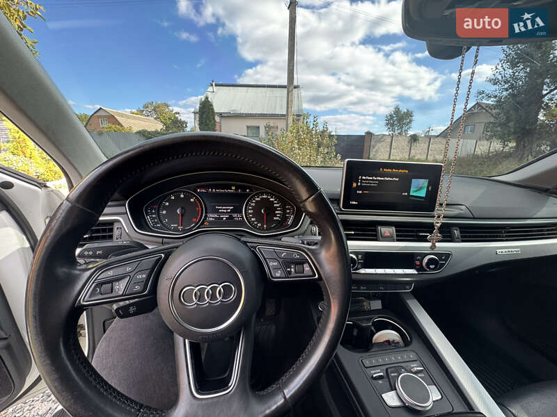Седан Audi A4 2017 в Полтаві