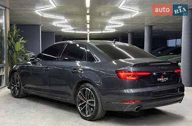 Седан Audi A4 2015 в 
