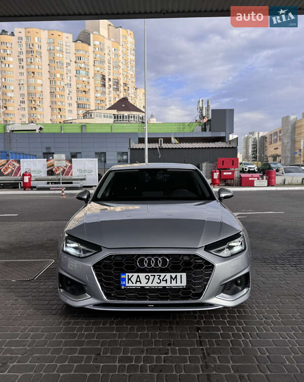 Audi A4 2020