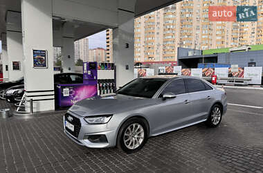 Седан Audi A4 2020 в  фото 2 Седан Audi A4 2020 в