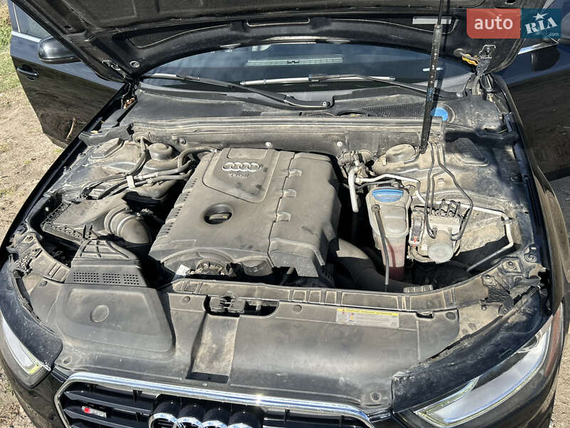 Седан Audi A4 2013 в Николаеве